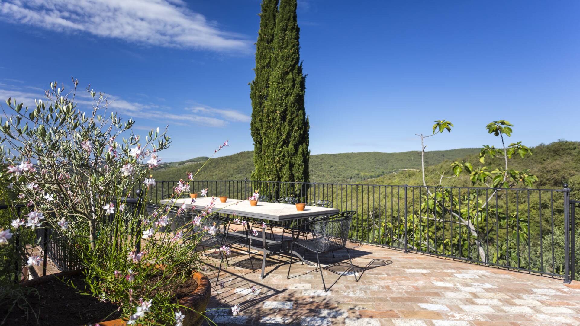 furnished terrace with view