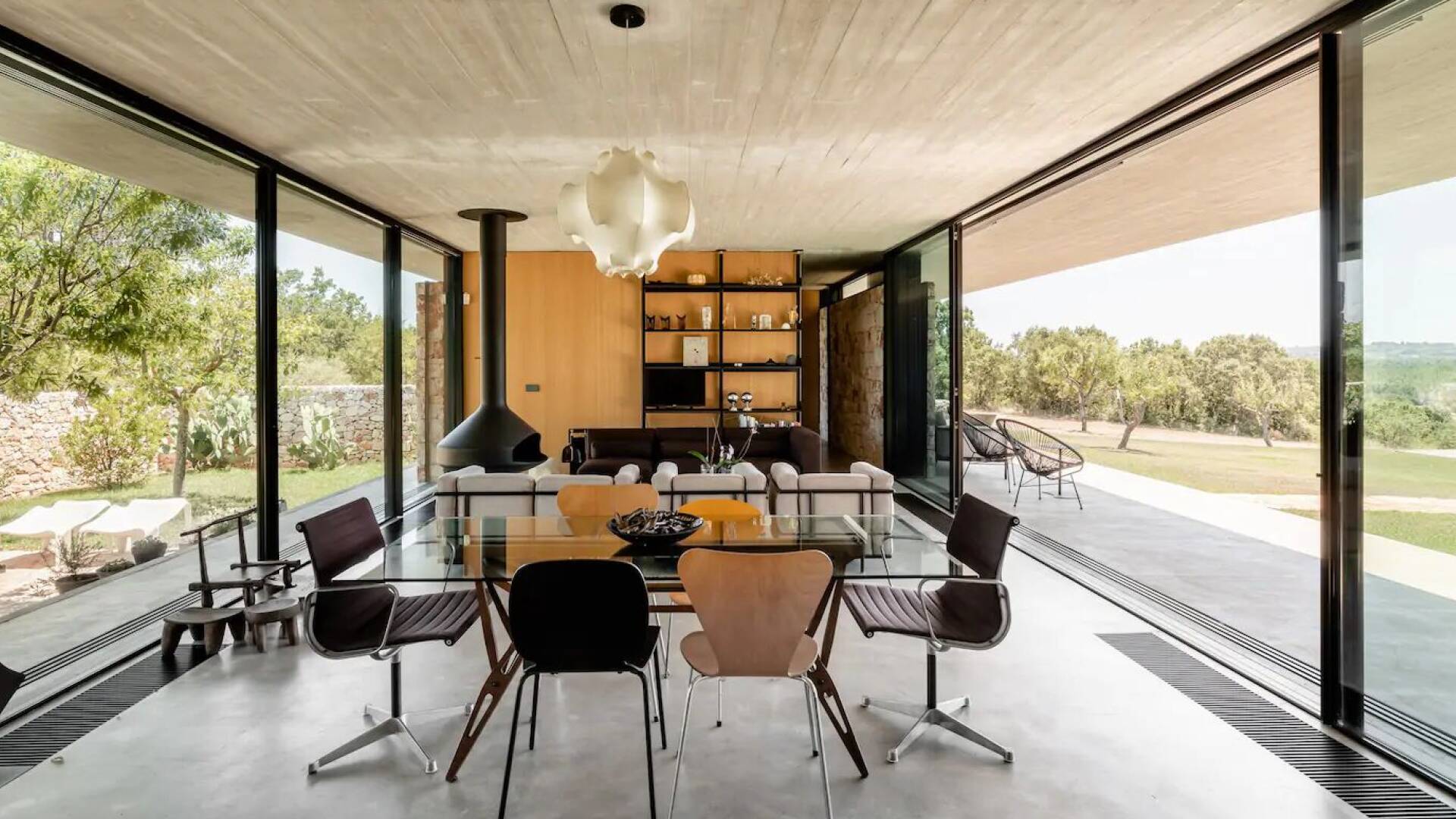 dining room with floor-to-ceiling windows