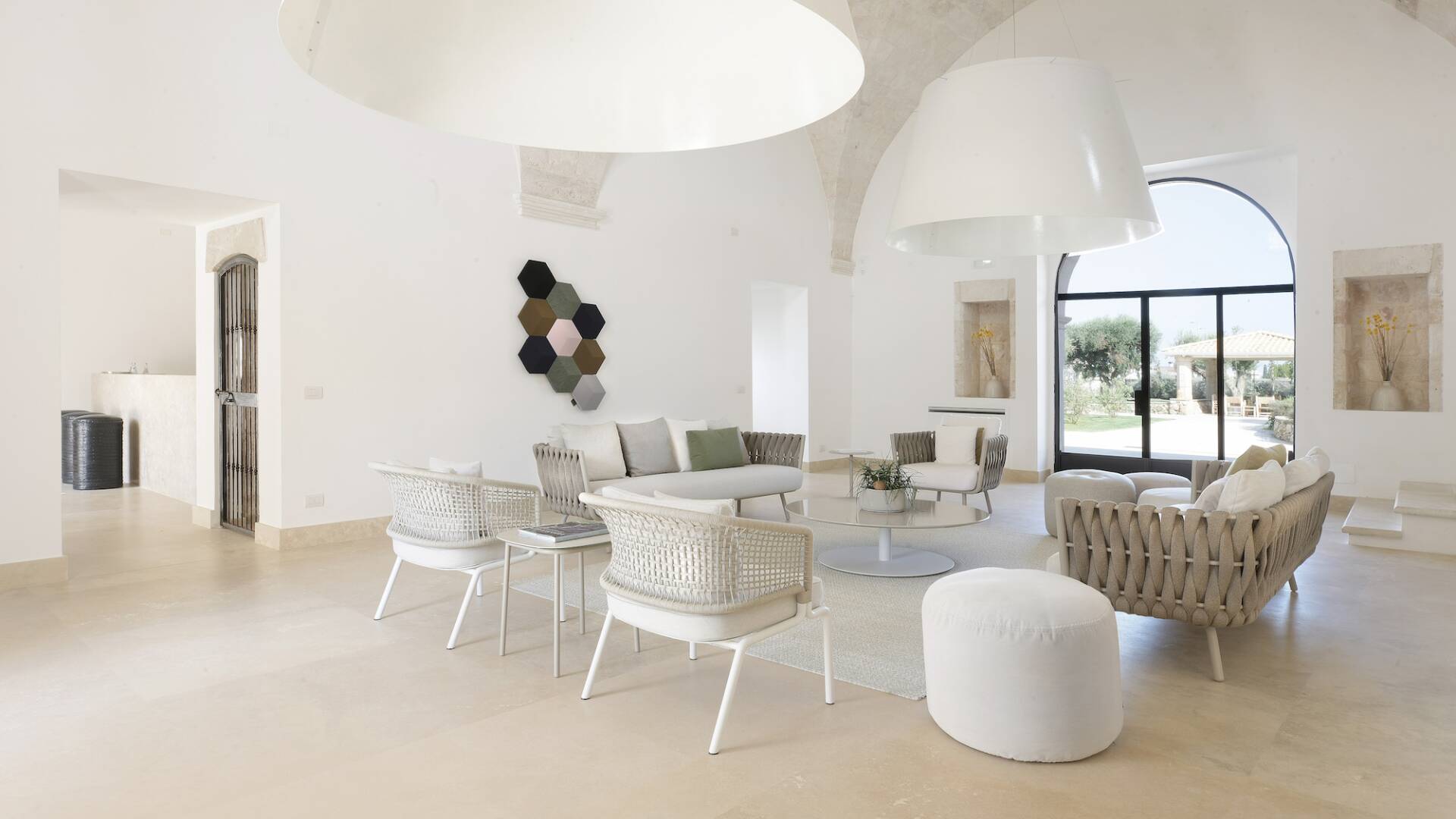 living room, modern villa for rent