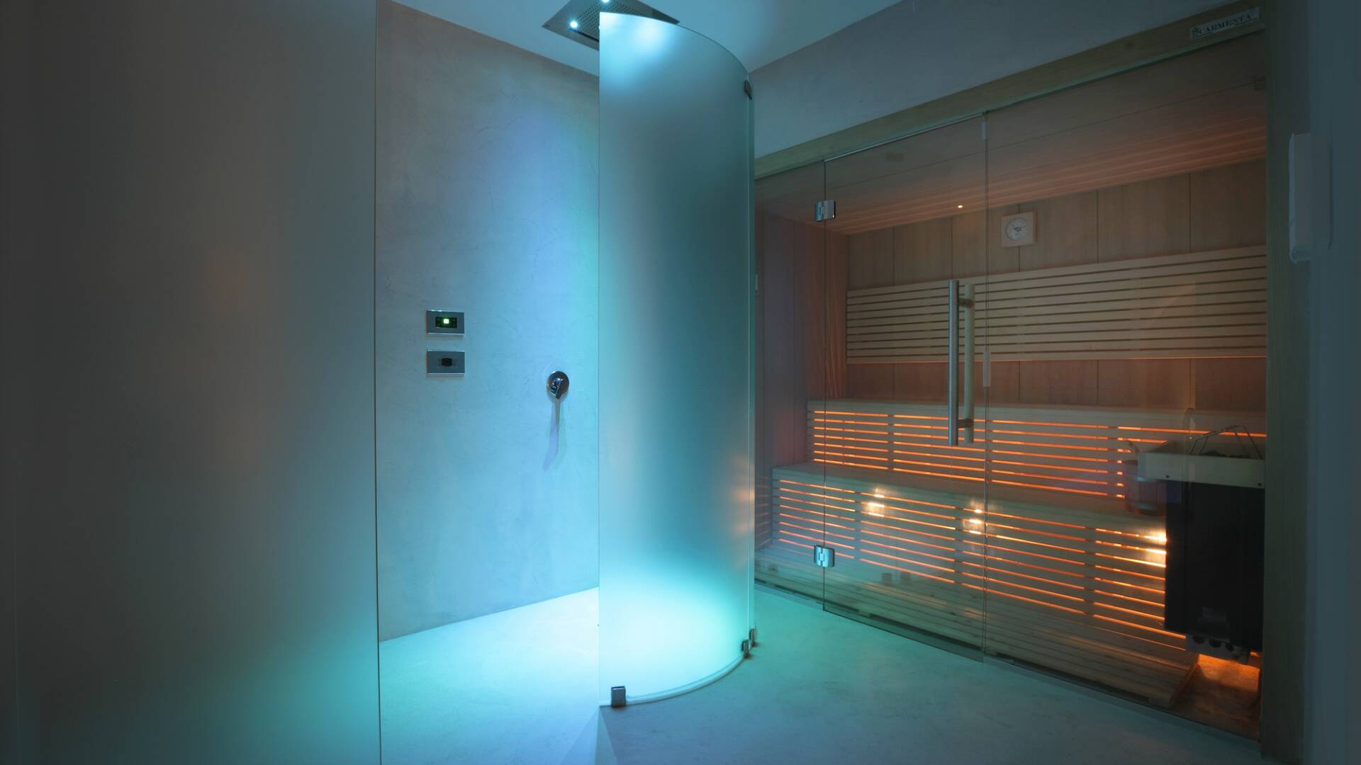 SPA: emotional shower and sauna