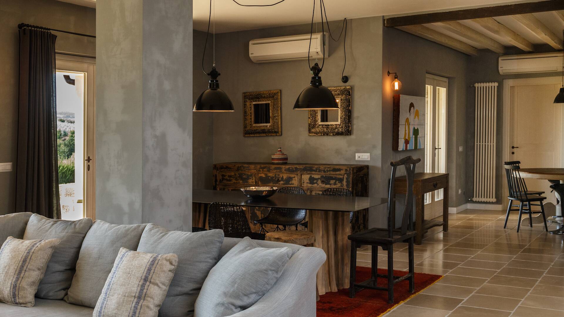 main villa, dining area