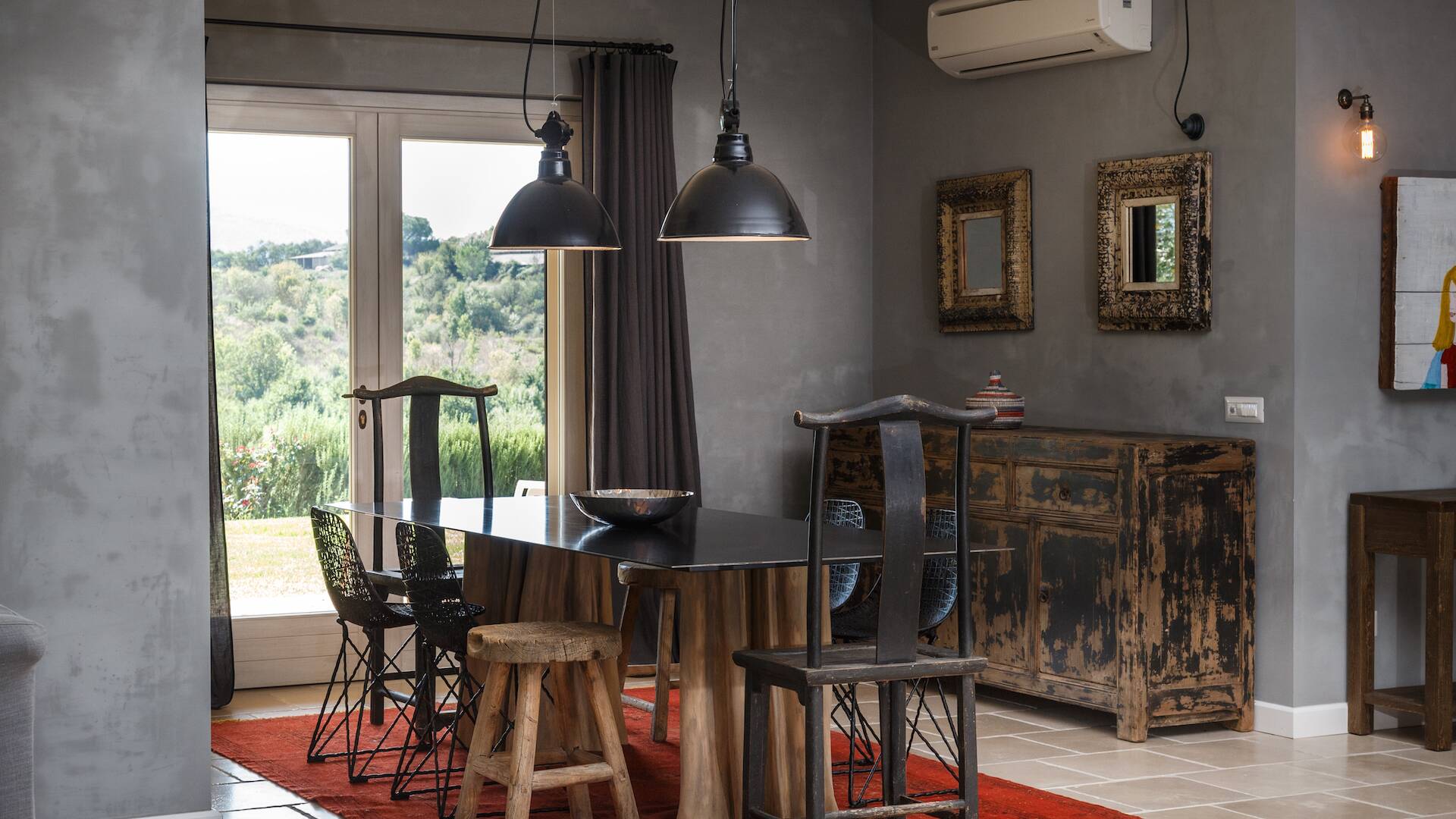 main villa, dining area