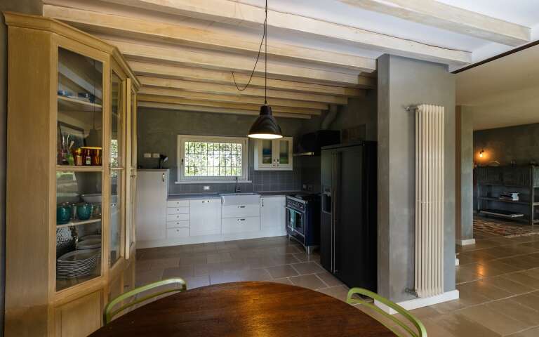 main villa, kitchen