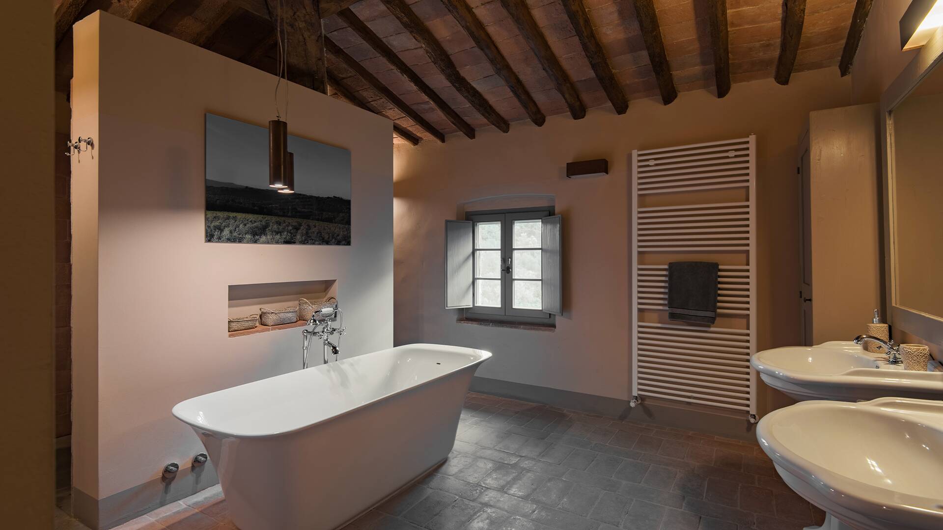 second floor, bathroom with bath tub