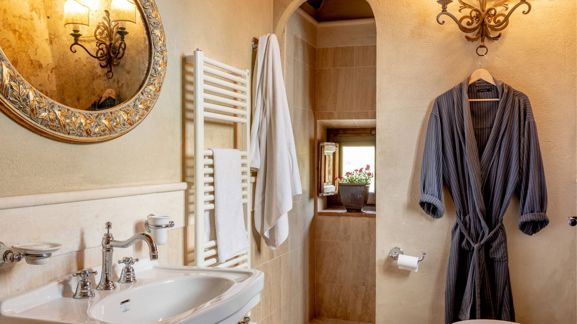 luxury villa Merlini for weekly rental 