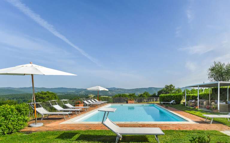 luxury villa Merlini for weekly rental 