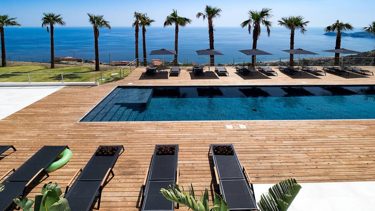 Luxury villa Aragona for rent in Sicily, Letojanni Home In Italy