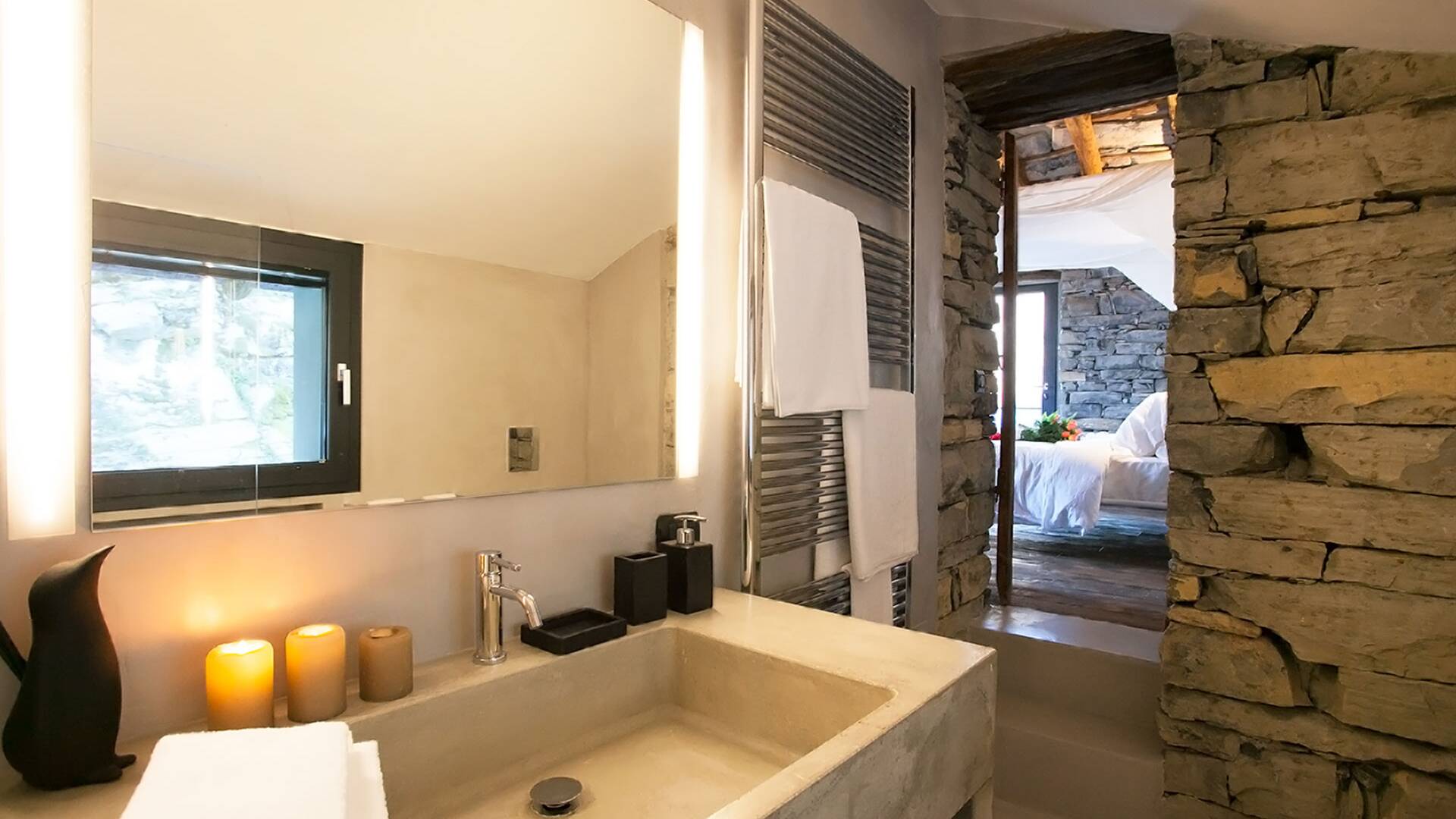 en suite bathroom