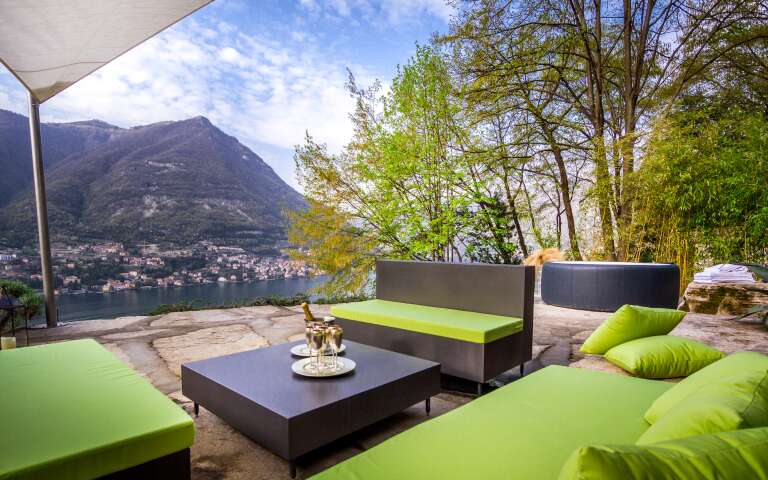 covered outdoor sitting area