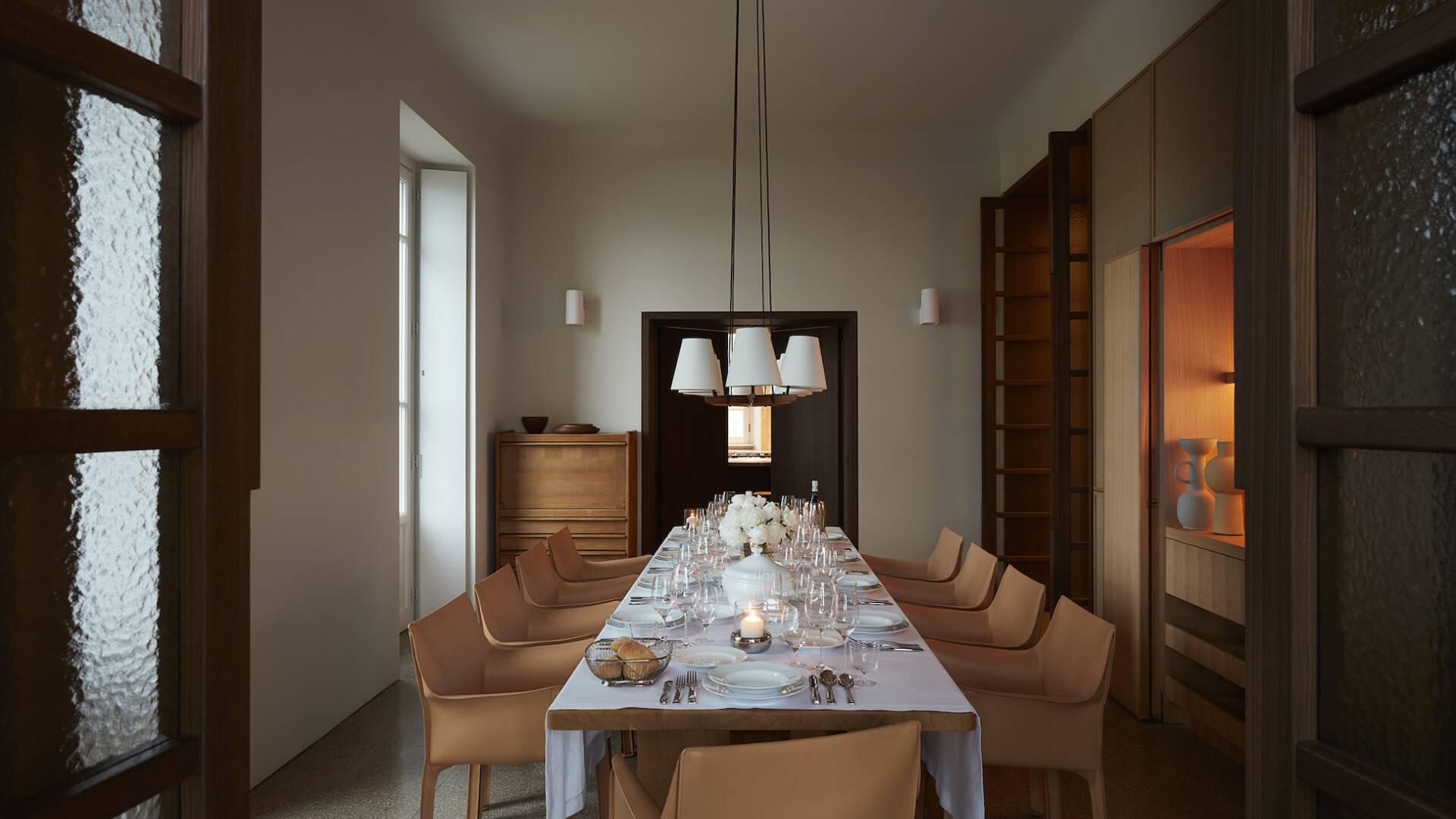 luxury villa Como Lake dining room