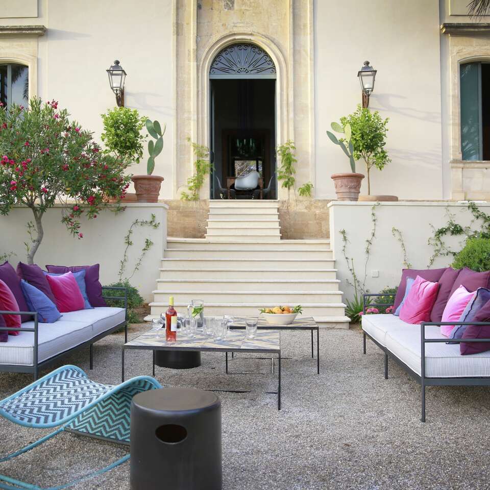 entrance to luxury vacation villa Certosa