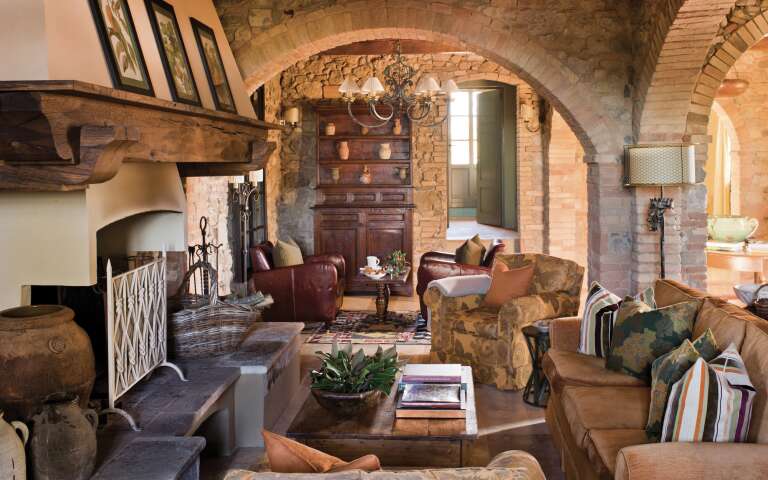 luxury Tuscan vacation villas