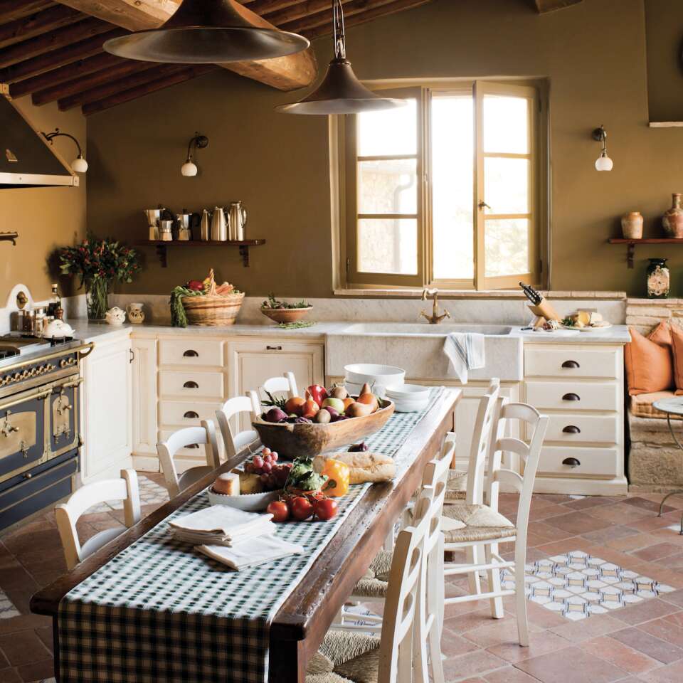 luxury Tuscan vacation villas  