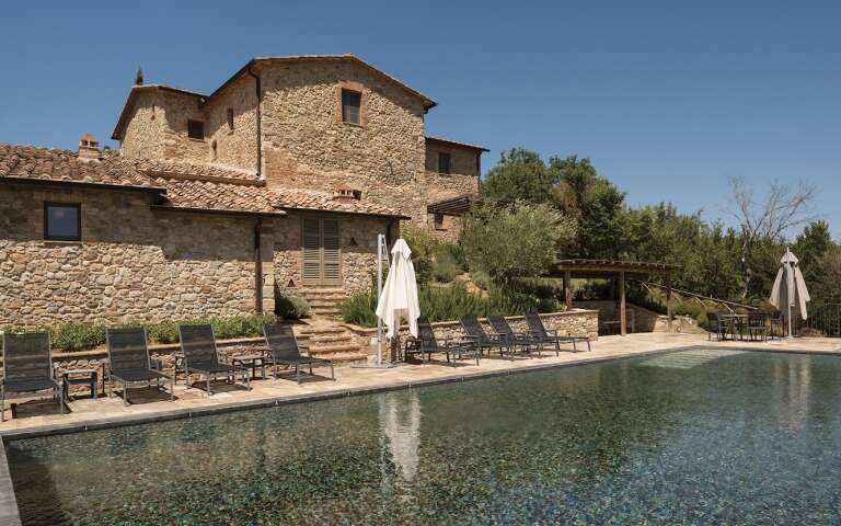 luxury Tuscan vacation villas