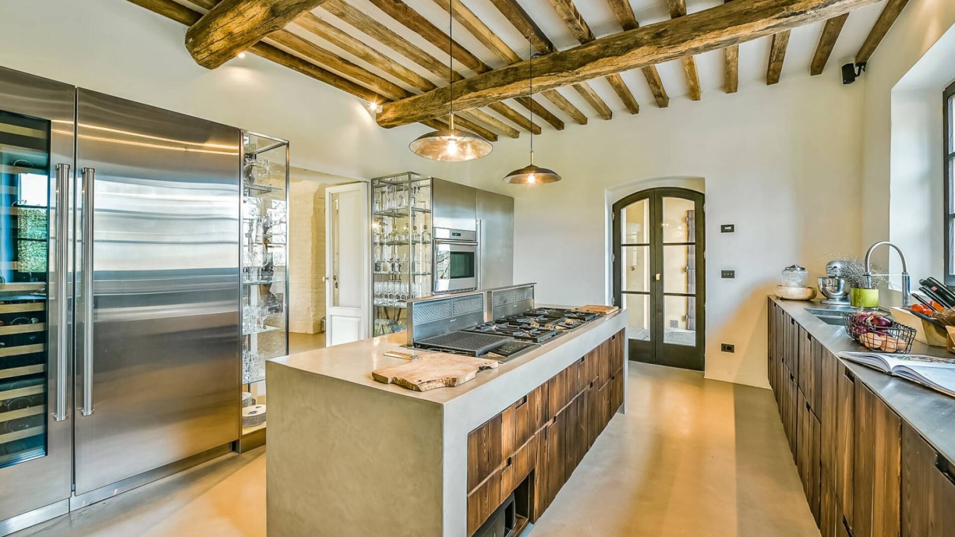 luxury kitchen of Castello Nettuno