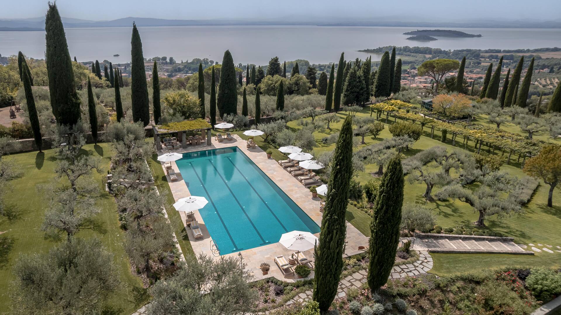luxury villa Viandante del Cielo, new pool