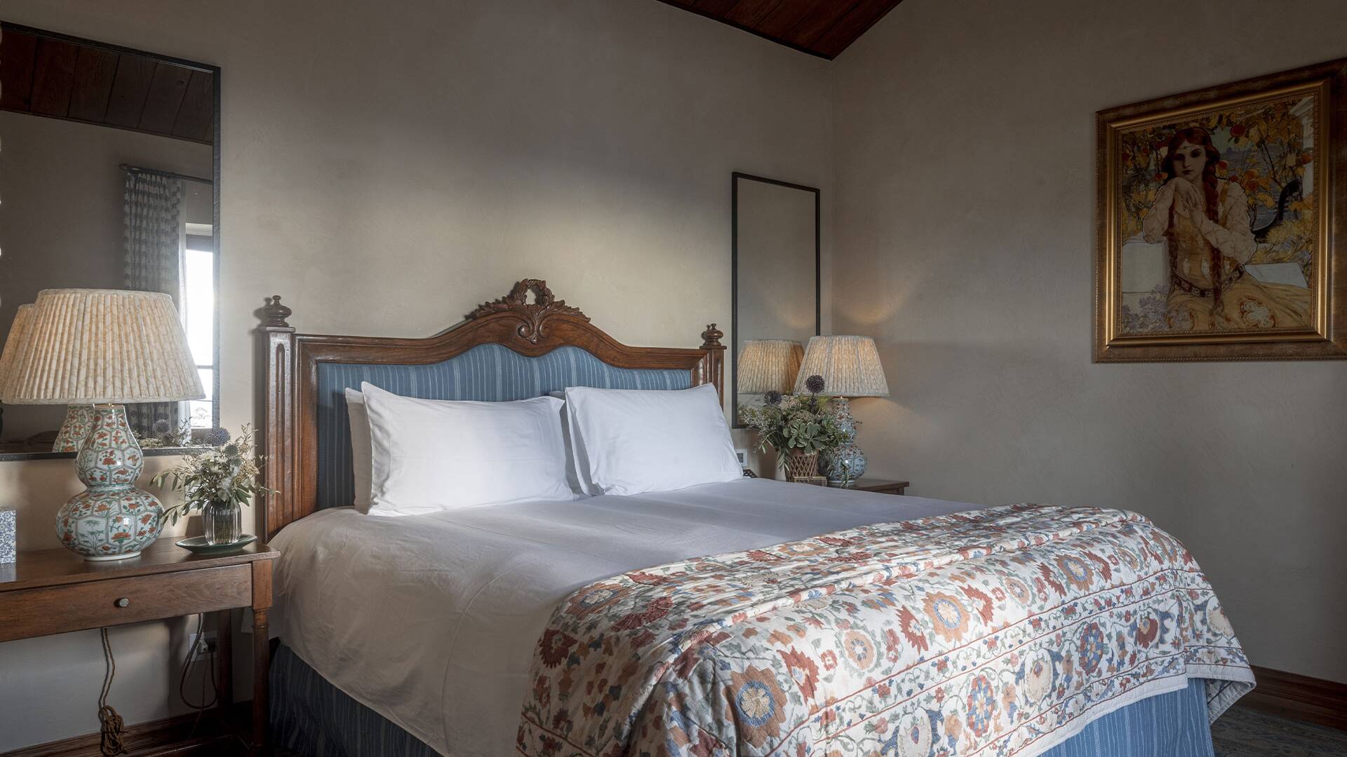 luxury villa for weekly rental Umbria Trasimeno Lake