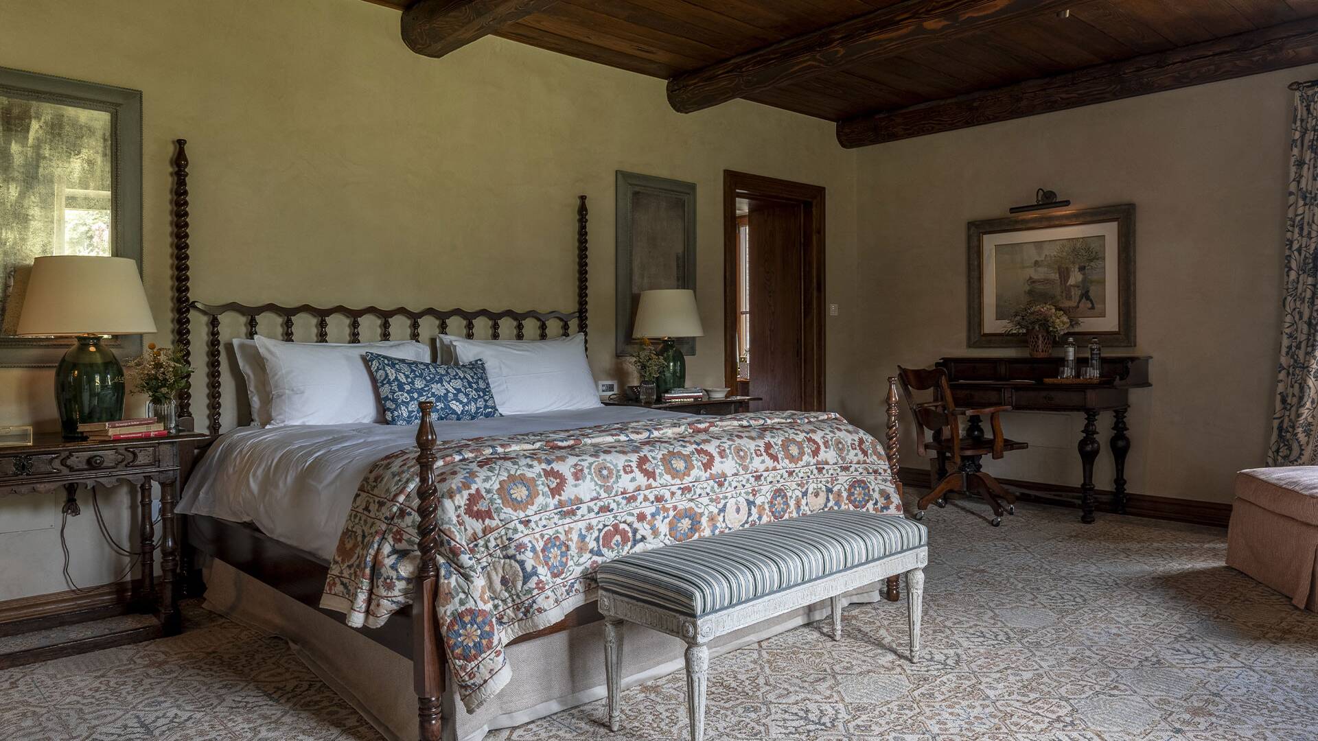 luxury villa for weekly rental Umbria Trasimeno Lake