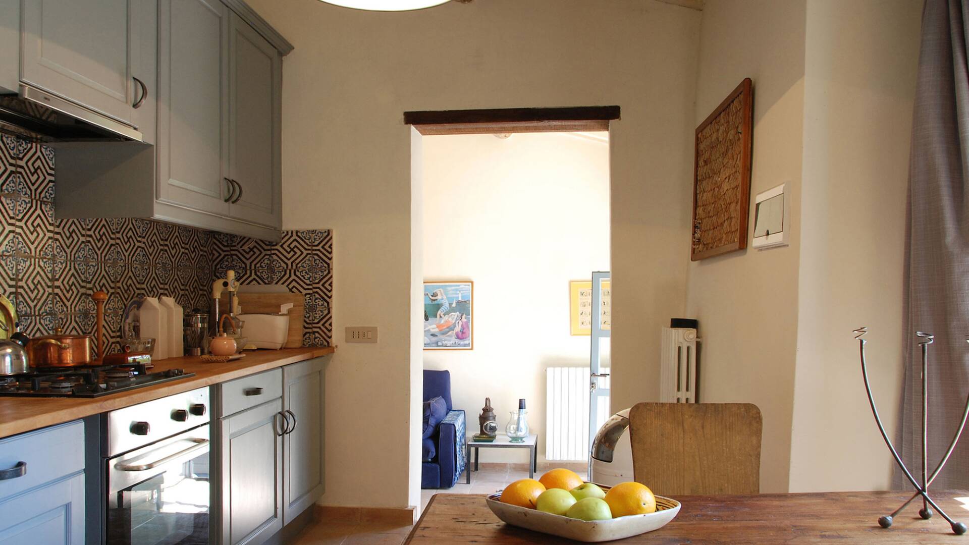 annex, kitchen