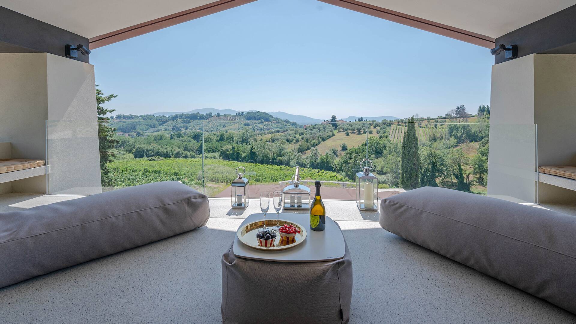 private terrace of the master bedroom, first floor