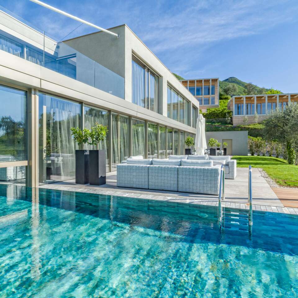 luxury villa on Garda lake