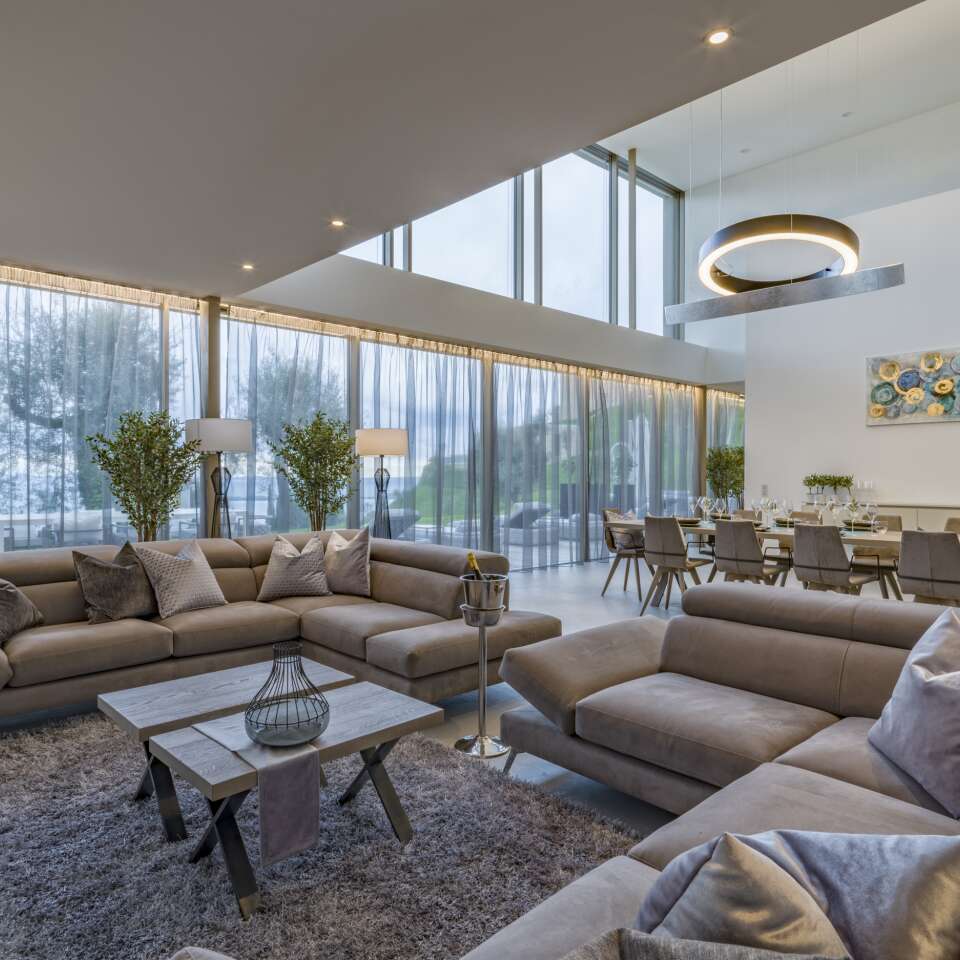 luxury villa with view on Garda Lake 