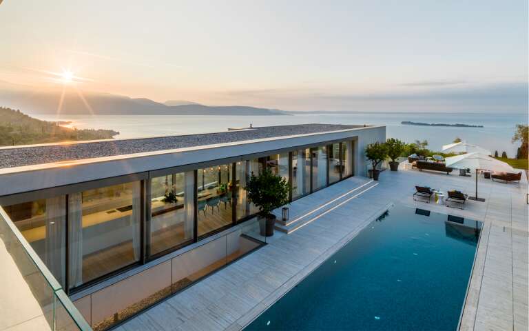 villa Sov, luxury holiday rentals in lake Como