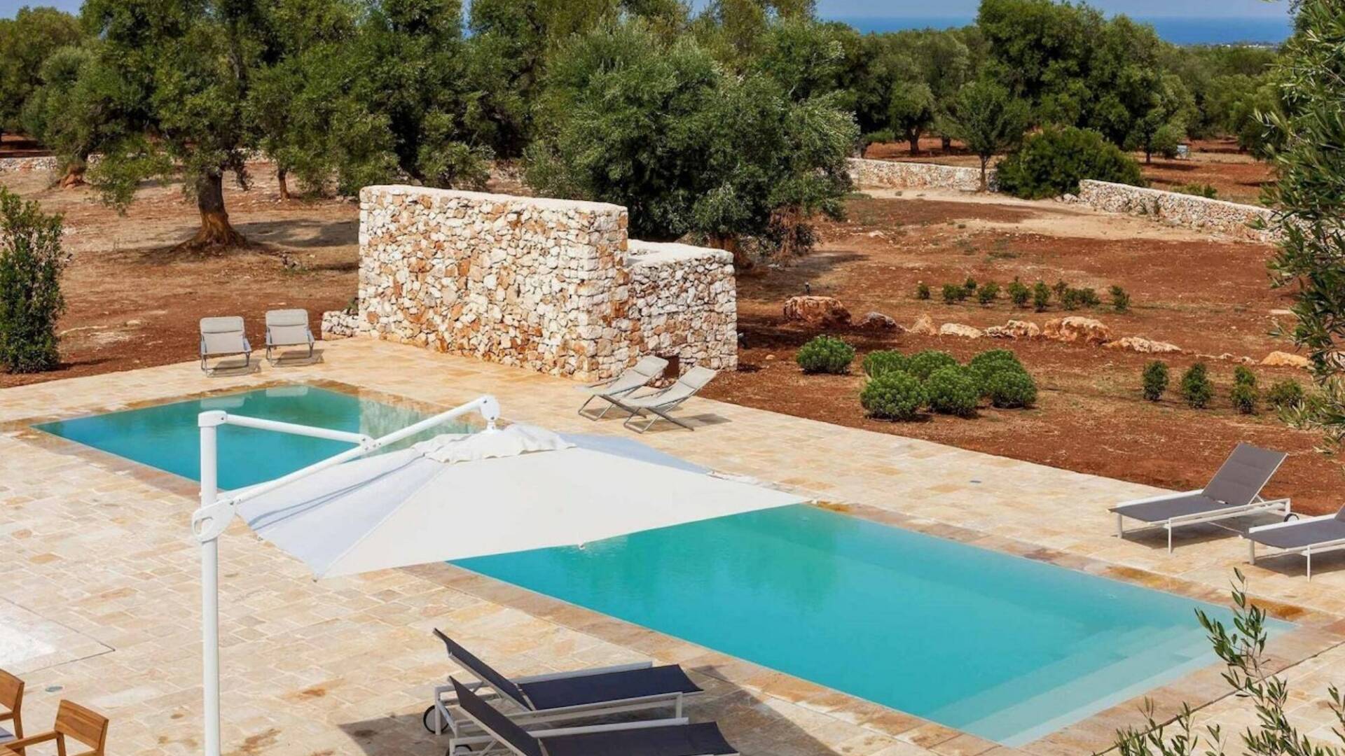 larissa luxury villa for rent in Puglia