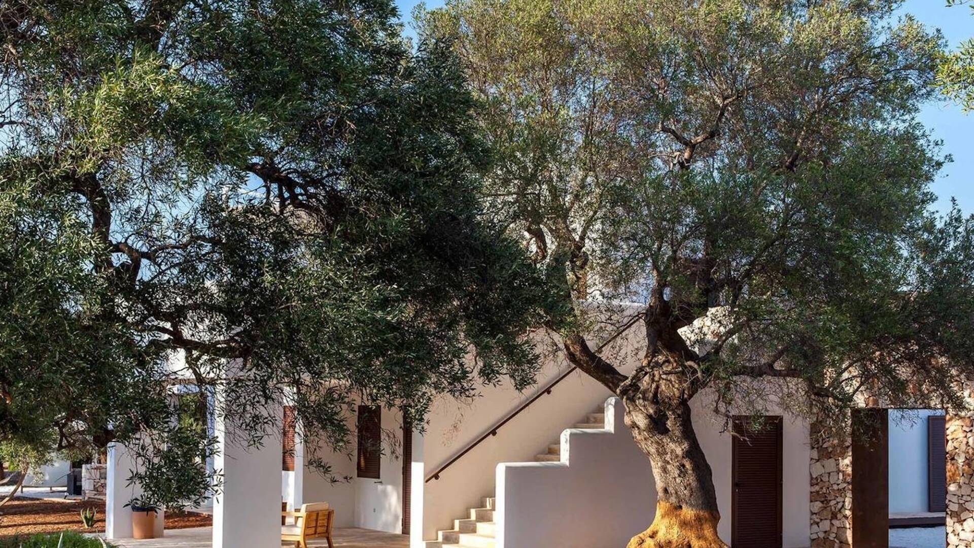 larissa luxury villa for rent in Puglia