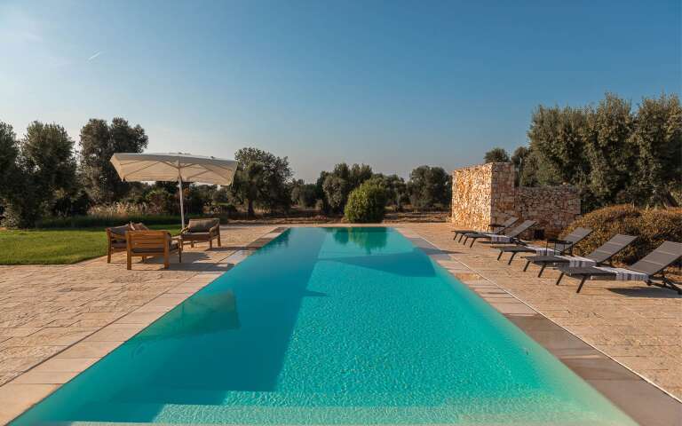 larissa luxury villa for rent in Puglia