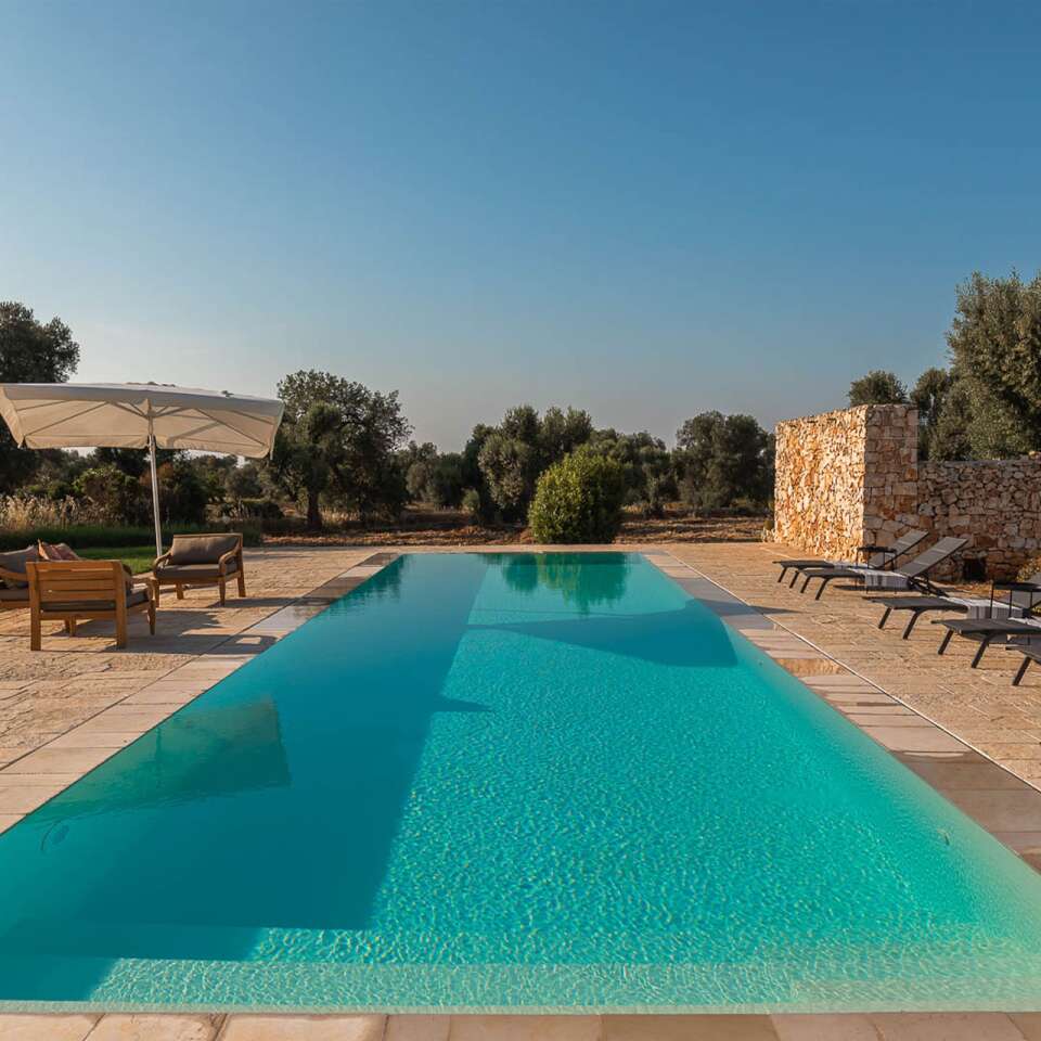 larissa luxury villa for rent in Puglia