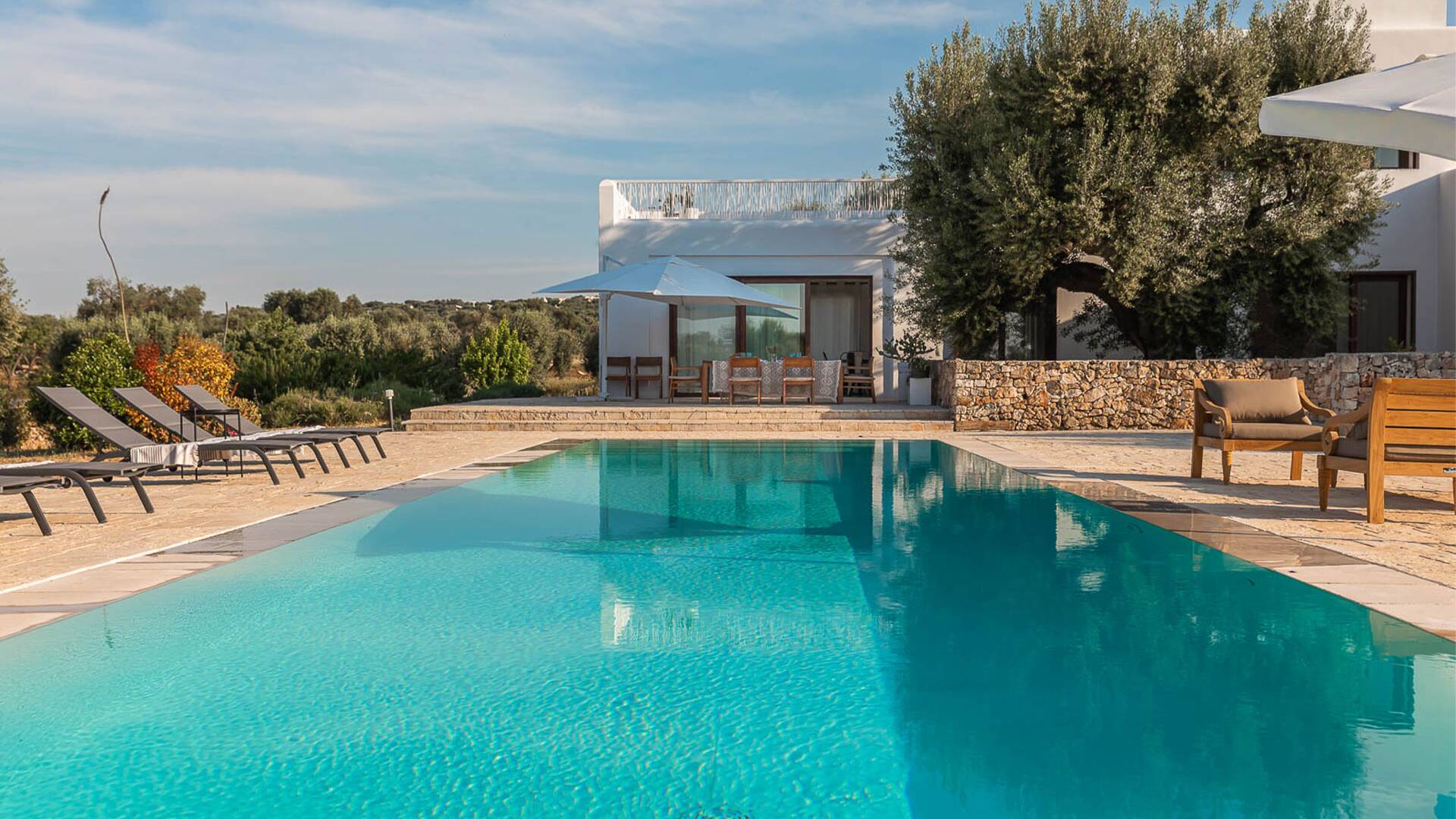 larissa luxury villa for rent in Puglia