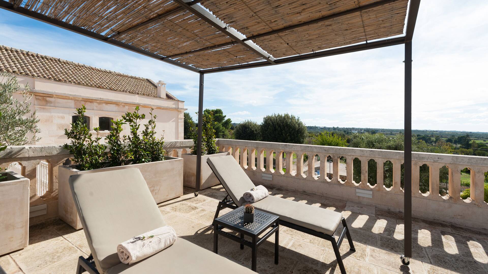 private sundeck bedroom 2