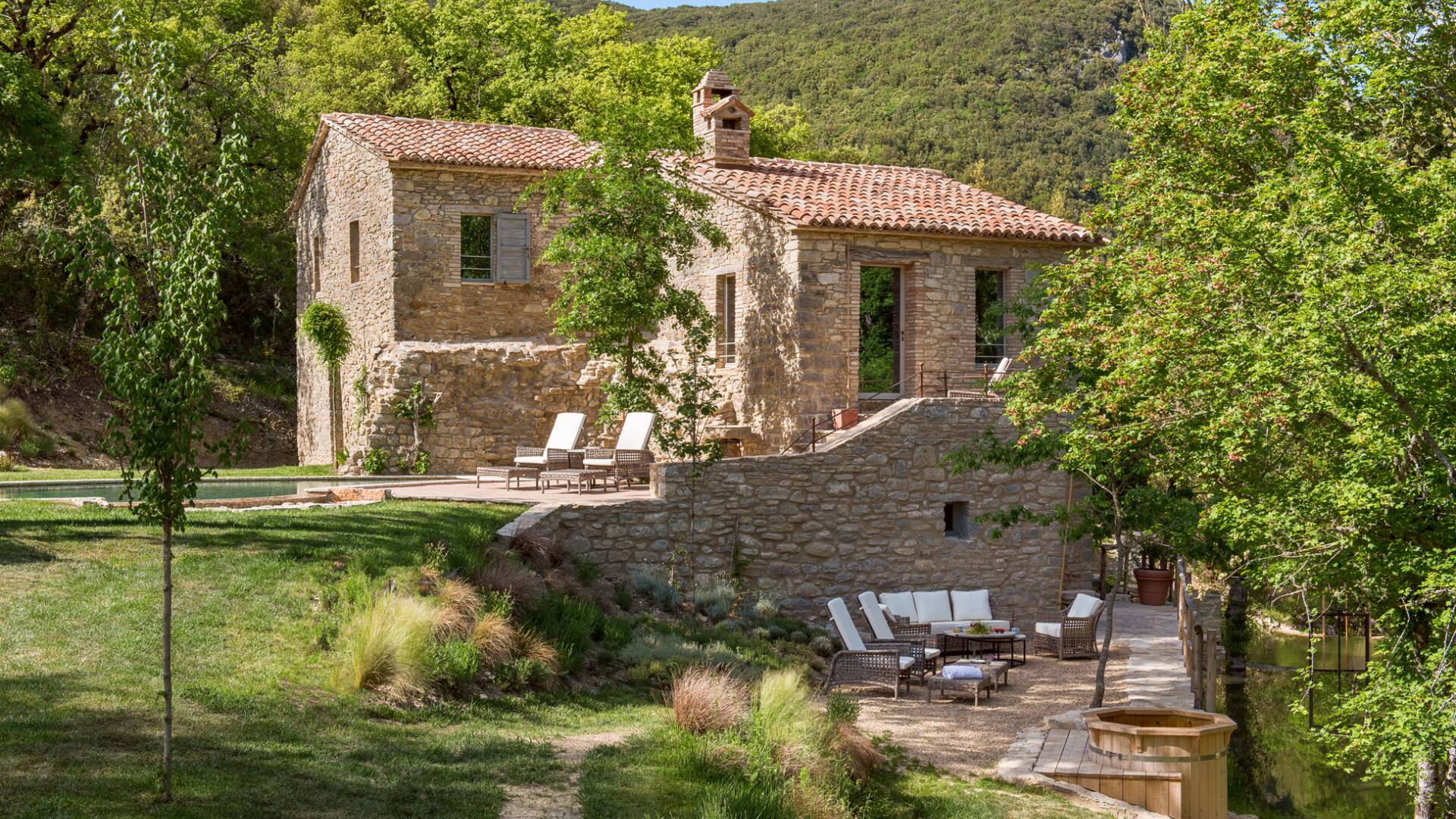 luxury vacation villas Umbria