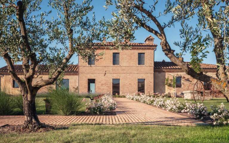 luxury villa for rent Tuscany