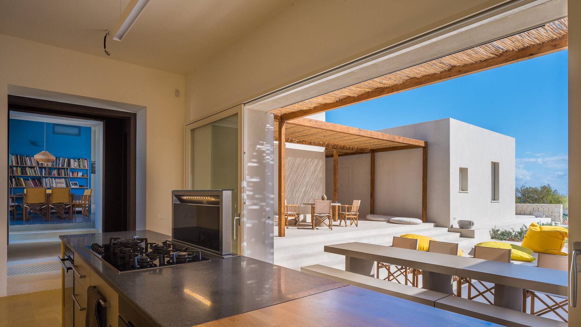 modern holiday villas sicily