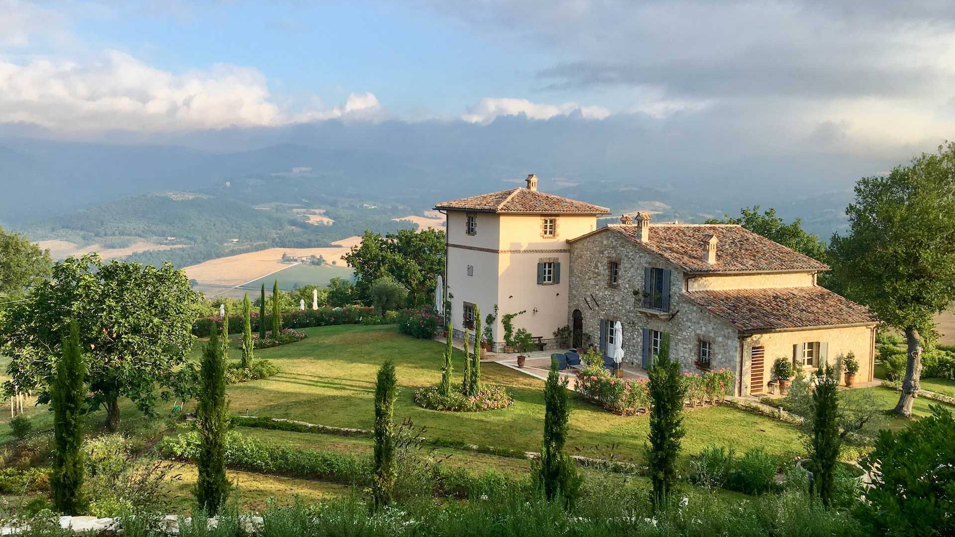 luxury Italian villa for rent
