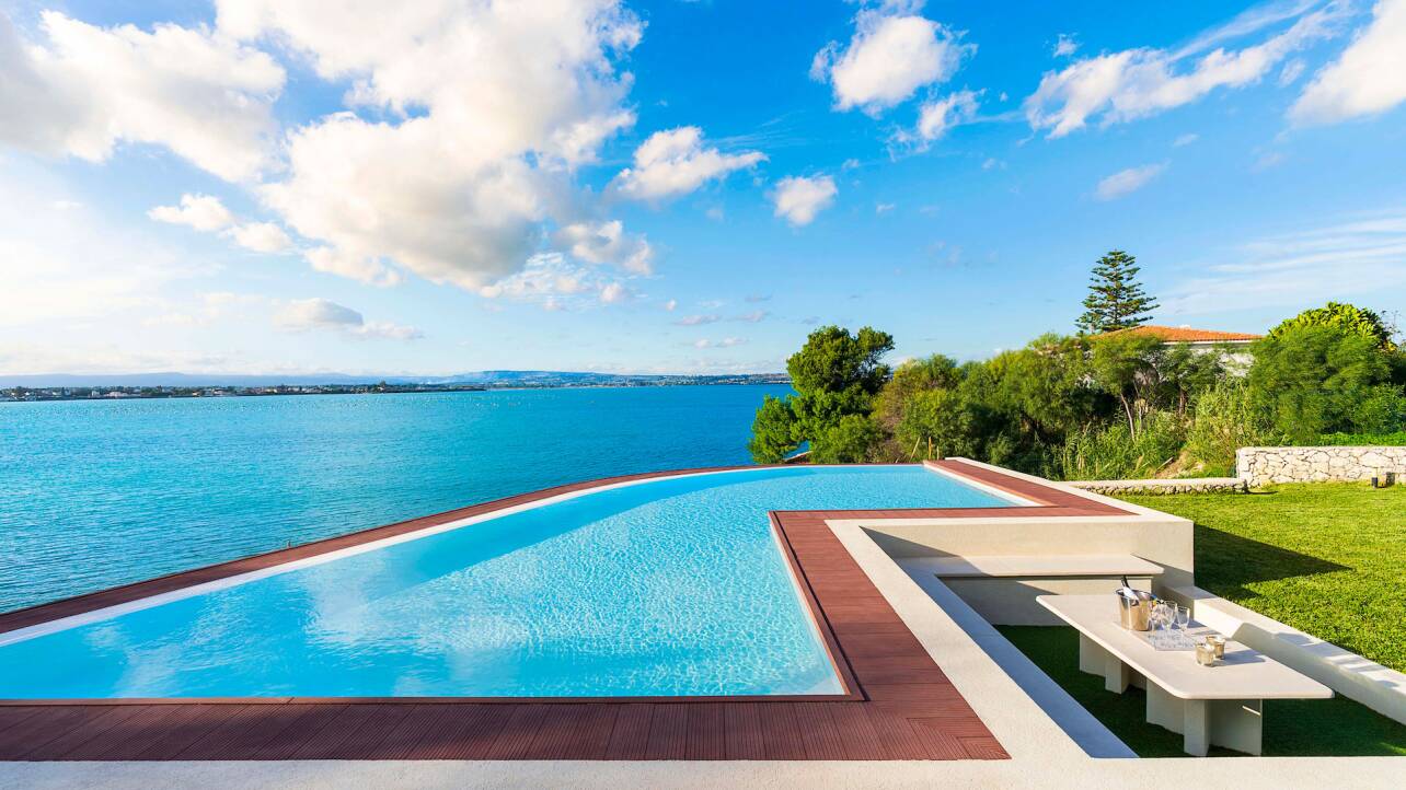 Luxury villa Ortigia for rent in Sicily, Siracusa Home In Italy