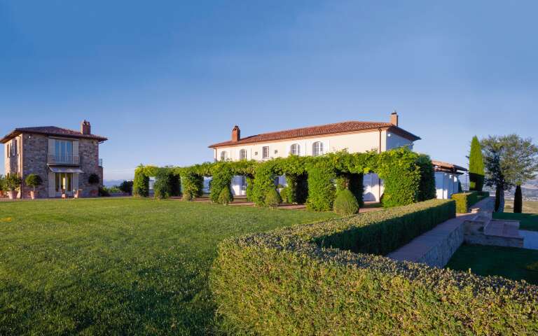 luxury large villa in Umbria