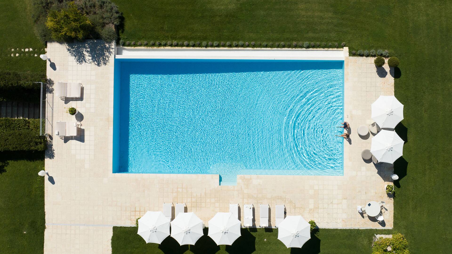 pool, aerial view