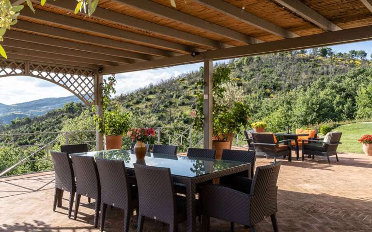 al fresco dining area