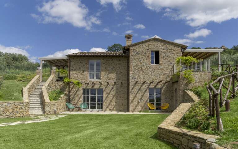 front view luxury villa Polvere