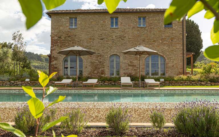 luxury villa rental in Tuscany