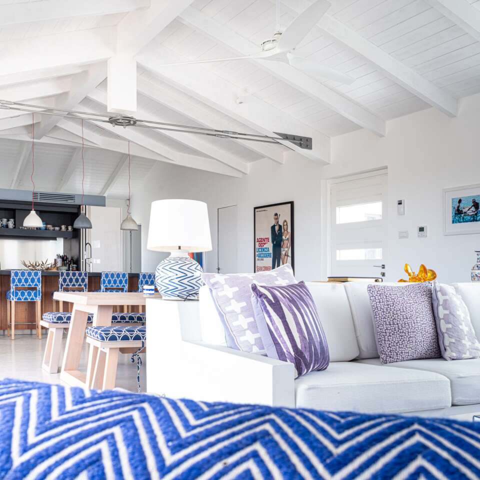 luxury holiday villa in Sardina