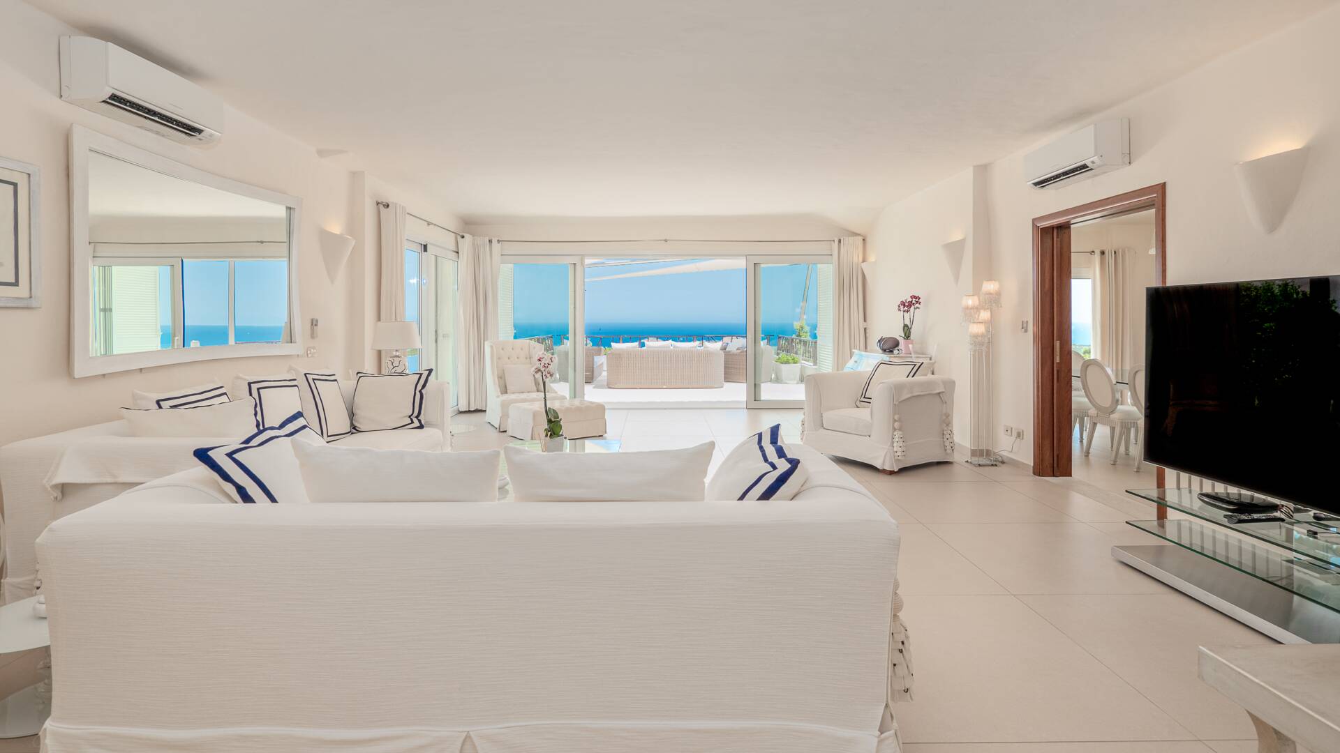 luxury rentals Sardinia