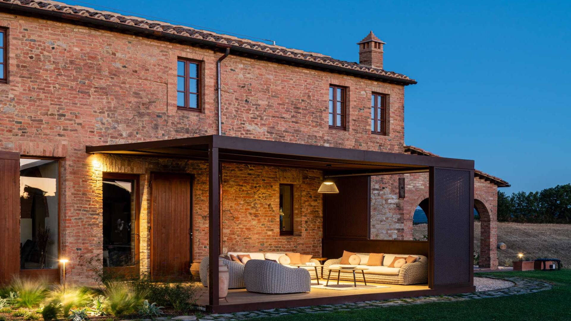 luxury vacation villa in Tuscany
