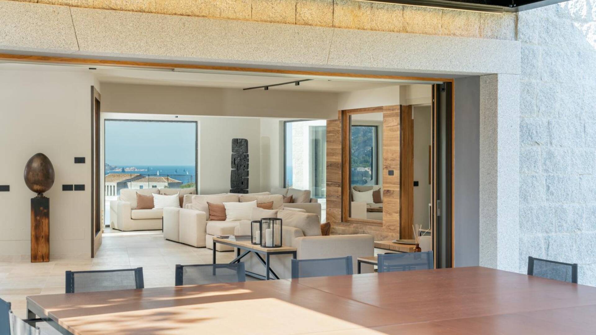 living room with sofas 