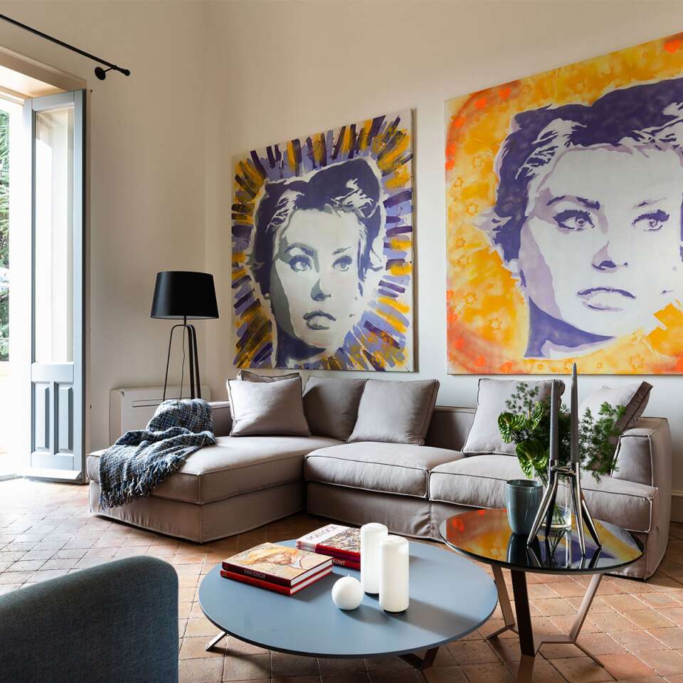 living room equipped with A/C