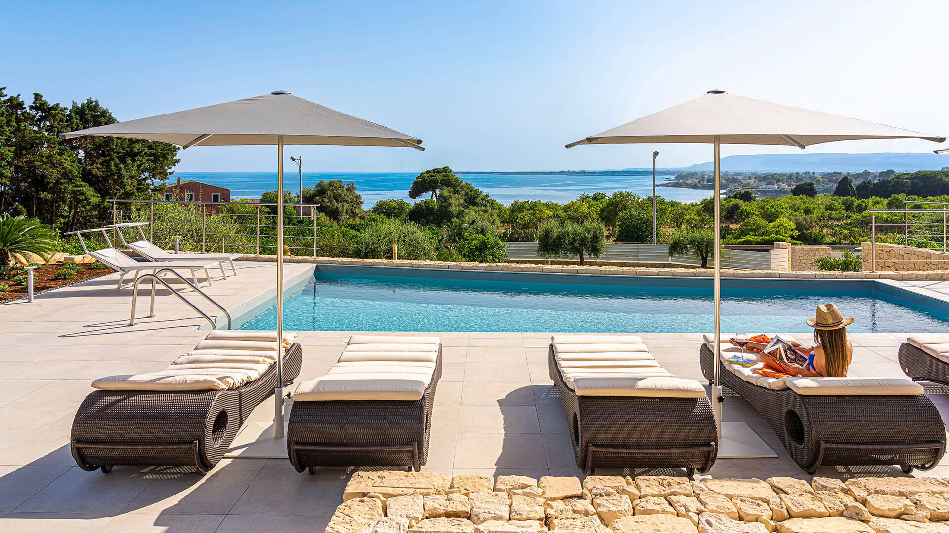luxury villa Panecotti