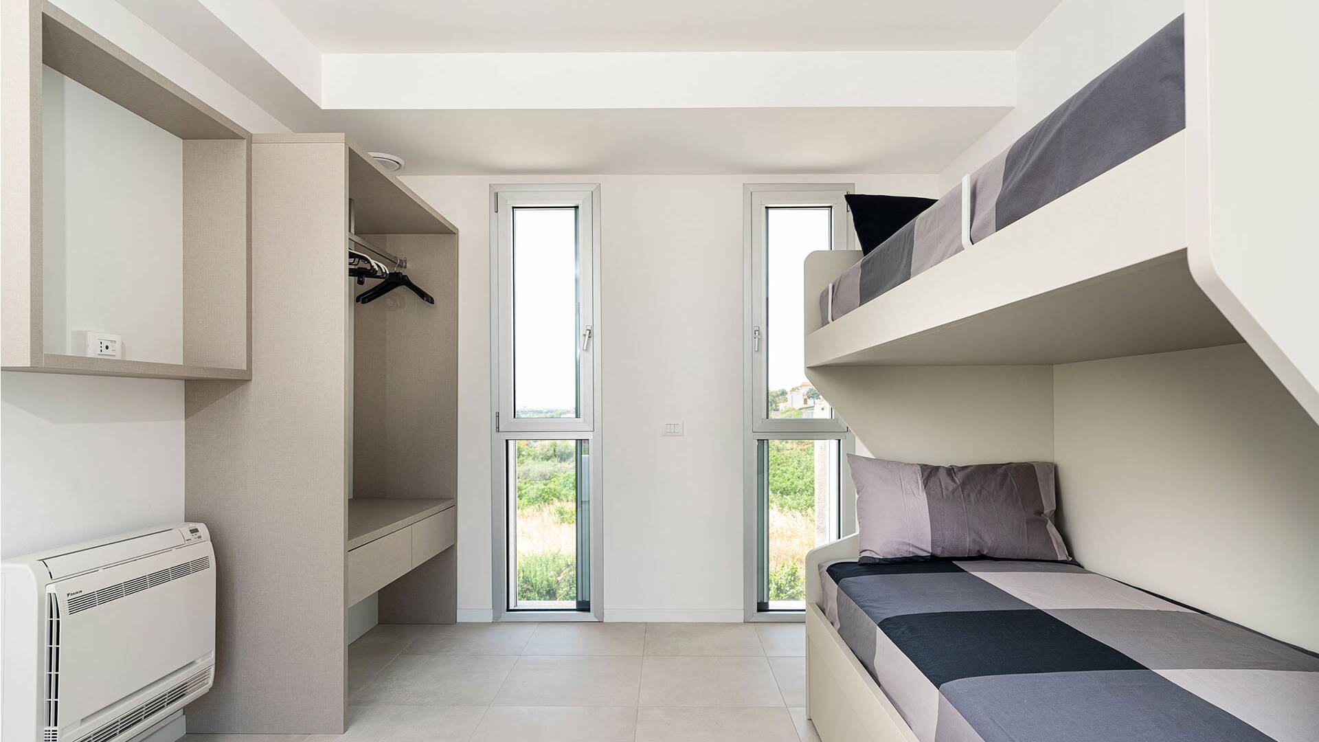 main villa, first floor bedroom 3